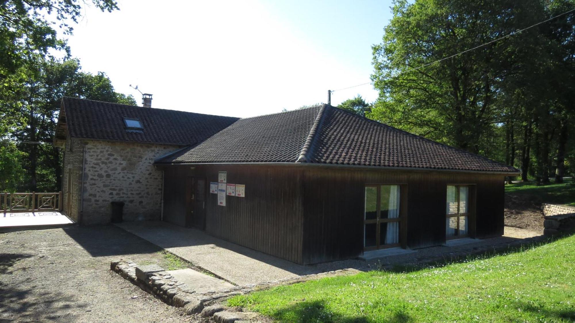 Gite Du Domaine Le Moulin D Aiguemarde Razes Exterior foto